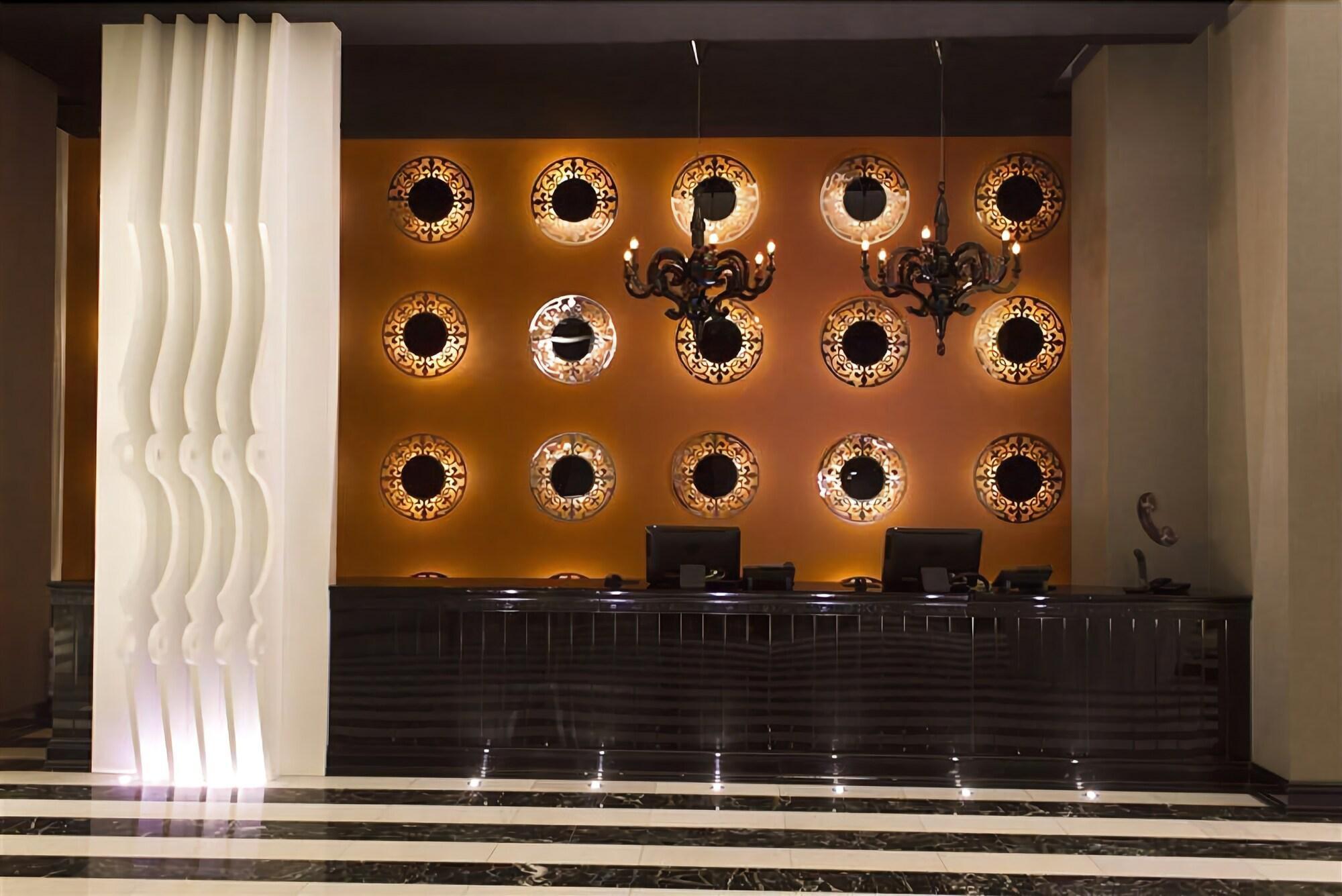 Modernity Hotel เอสเกซีเฮียร์ ภายนอก รูปภาพ